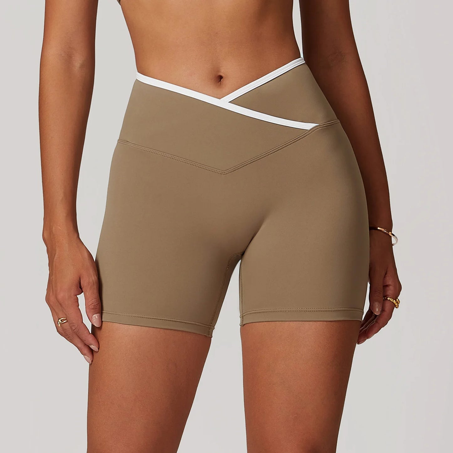 V-shaped Waist Shorts