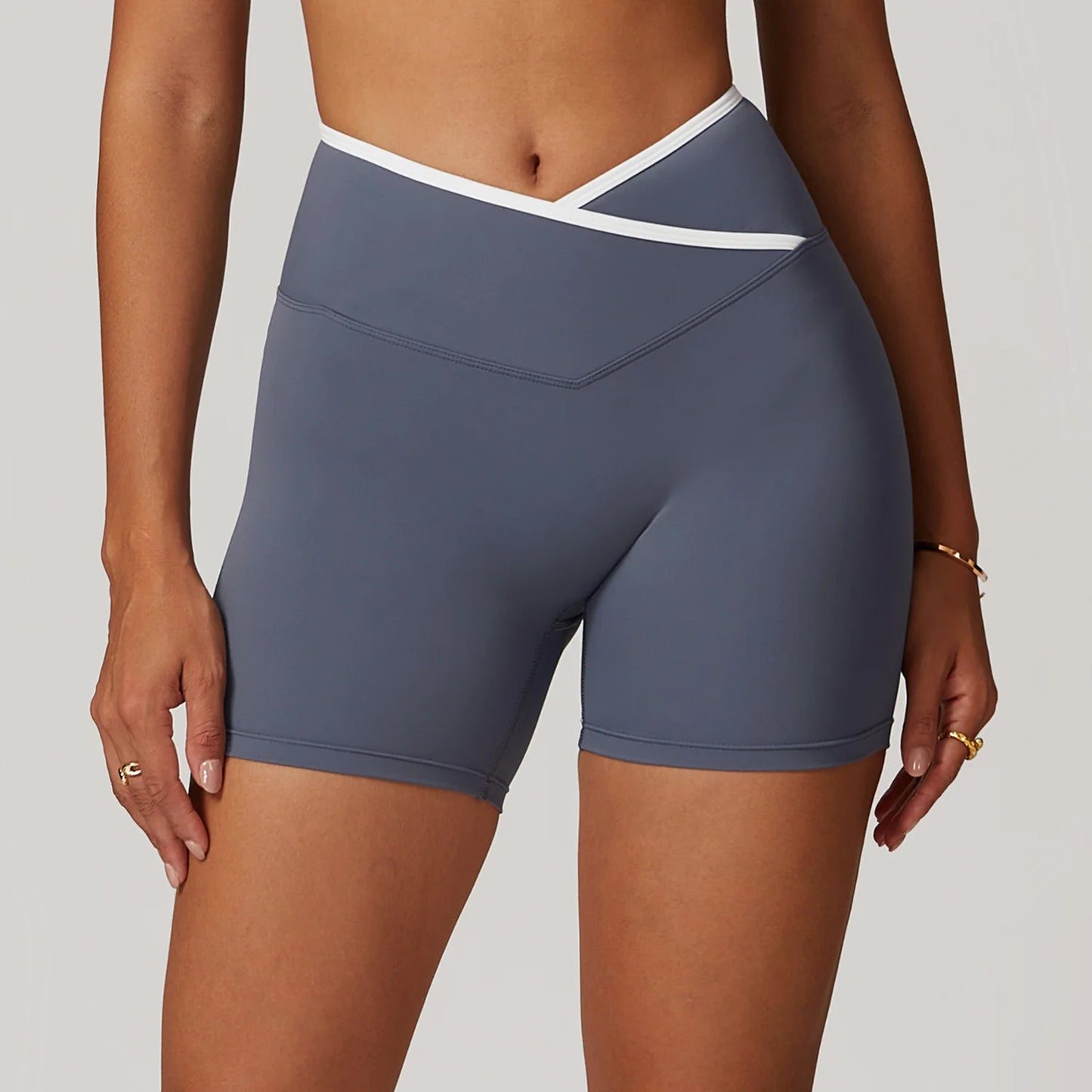 V-shaped Waist Shorts